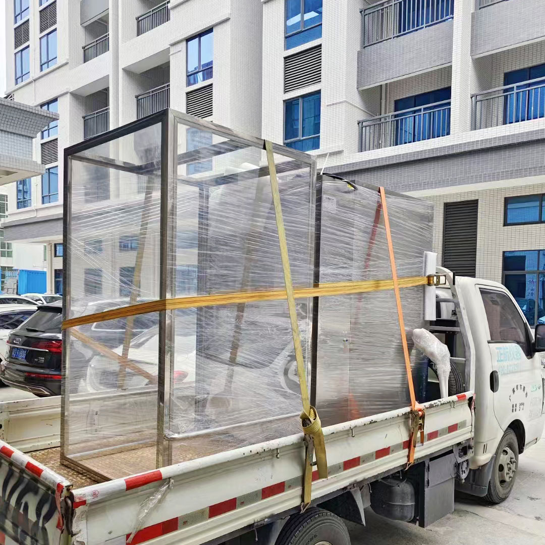 1000L頂噴式IP56淋雨試驗箱發(fā)貨東